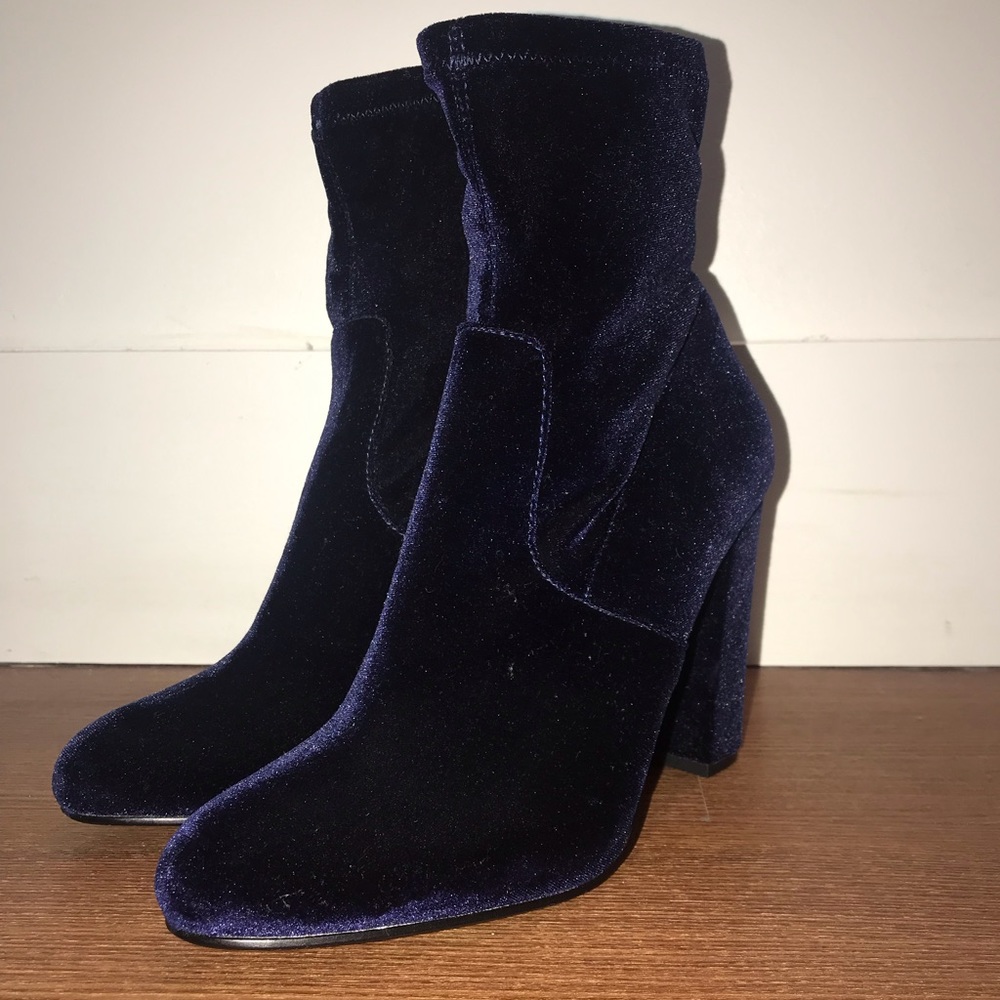 Steve Madden | Blue Velvet Sock Bootie